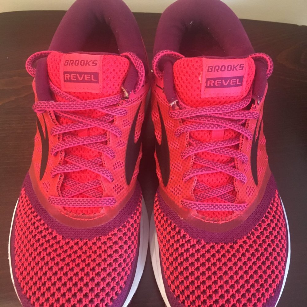 Brooks Women's Revel Diva Pink Red Running Shoes